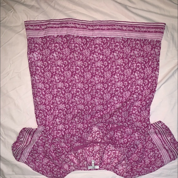 Small Women’s Blouse - Picture 1 of 2
